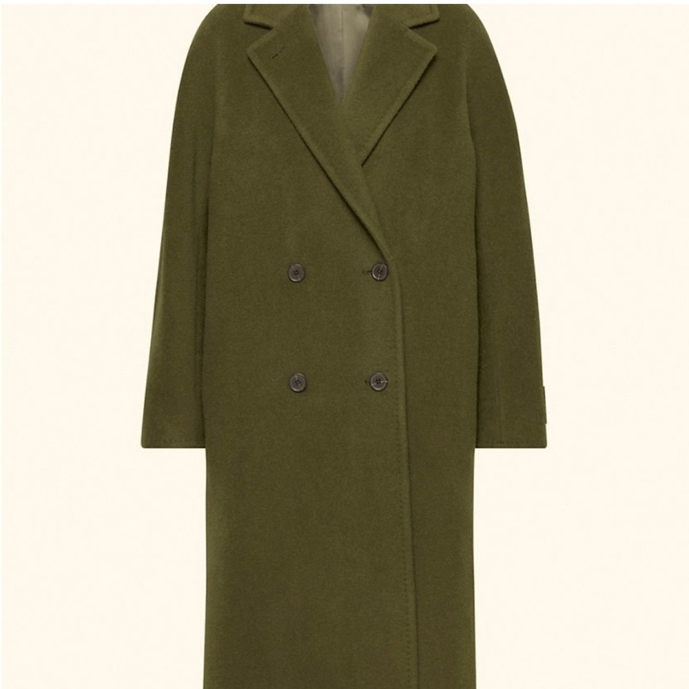 Aritizia Babaton Slouch Coat